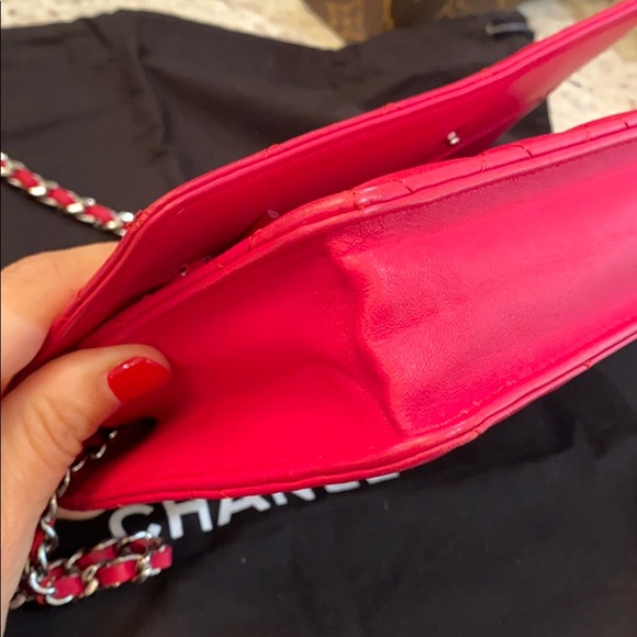 SOLD!! - Chanel wallet on chain - Authentic - Picture 9 of 10